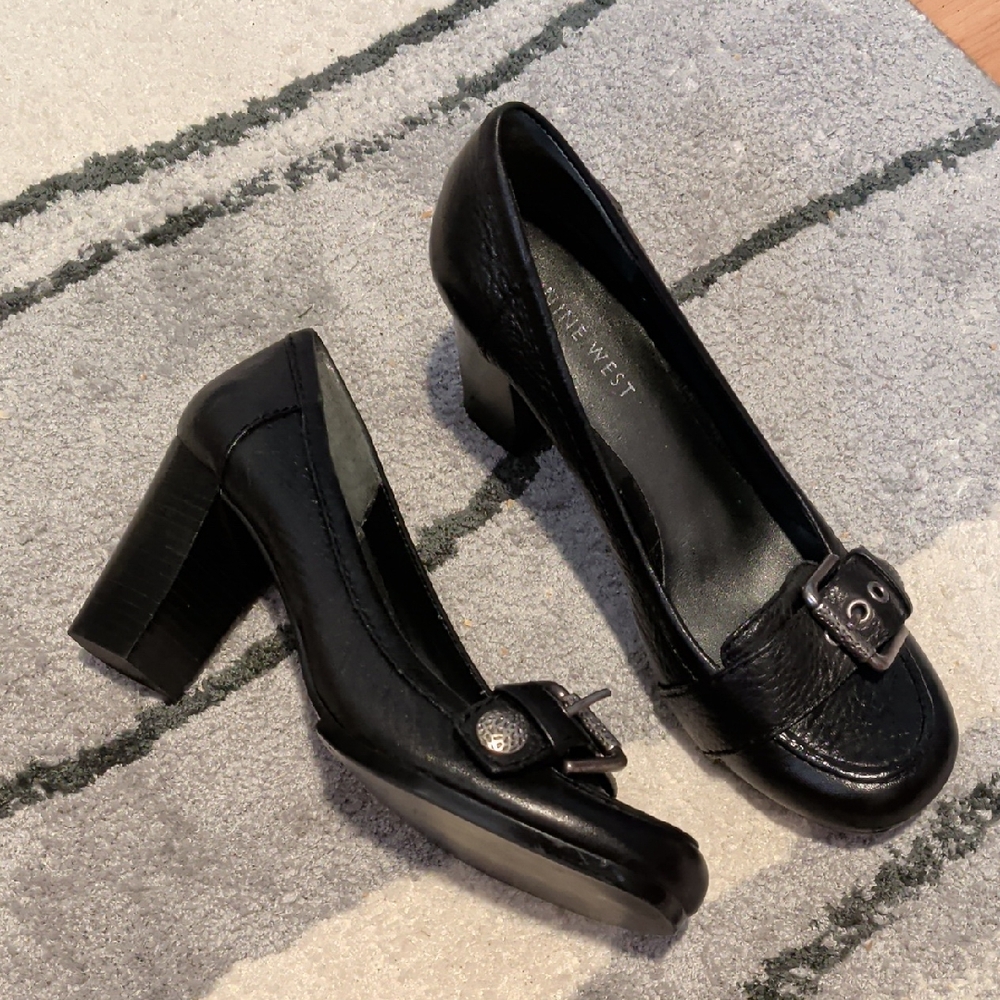 Nine West Black Buckle Heels